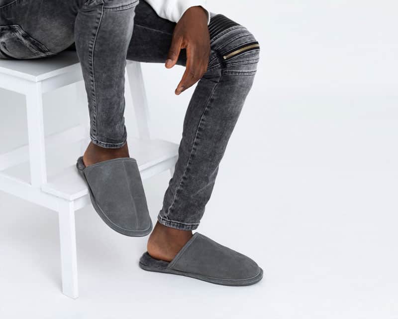 snugtoes men's leather slippers