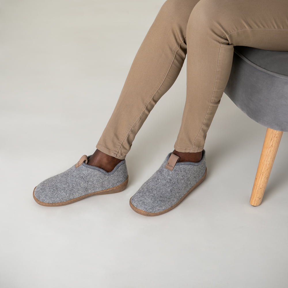 Binta - Women's sustainable slippers by Snugtoes